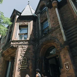  Hostel Bishop Downtown Canada