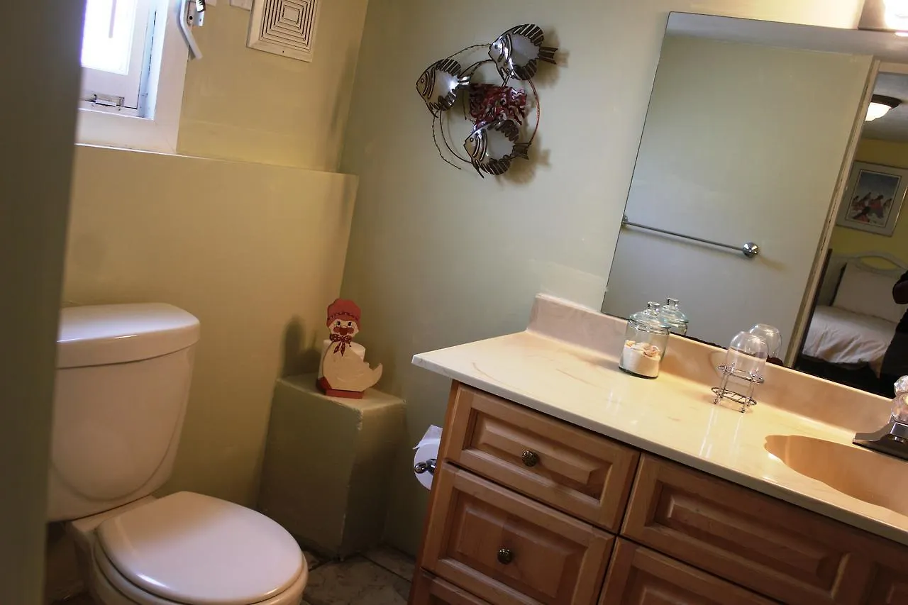 Maple Beach B&B Vancouver Bed and breakfast